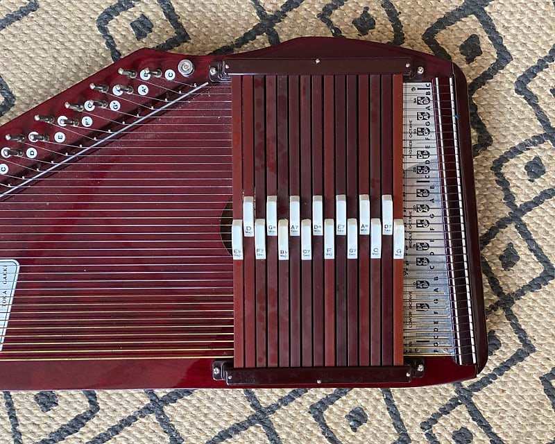 Tokai Gakki Chroma Harp Autoharp | Reverb Canada