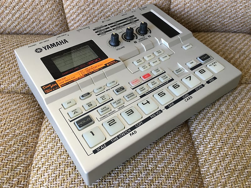 Yamaha SU200 Sampler