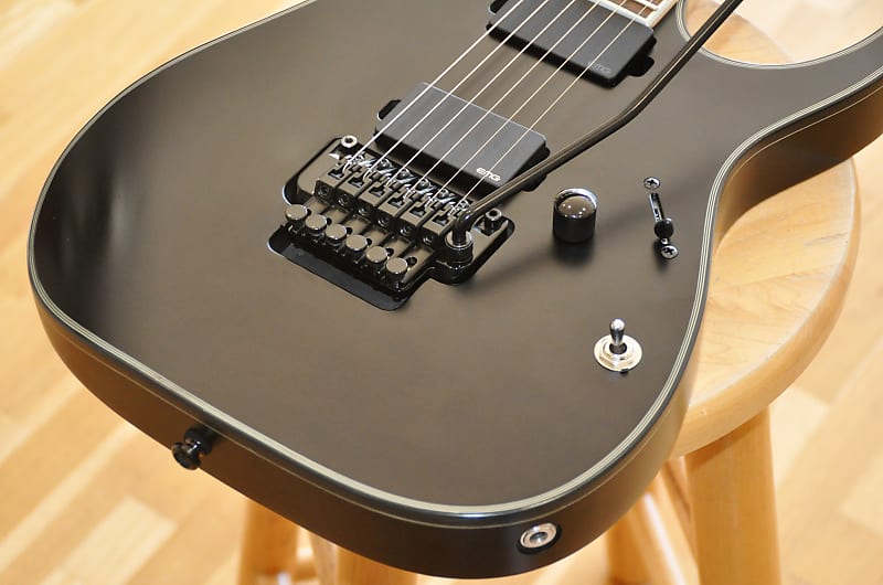 IBANEZ RGIR30BE BKF Black Flat / Iron label Series