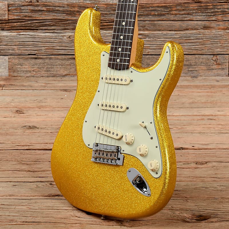 Fender FSR Classic Player '60s Stratocaster Vegas Gold Sparkle 2014 image 3