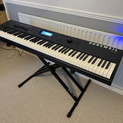 Kurzweil PC3X 88-Key Digital Workstation Synthesizer w/ Pedal & Double Stand