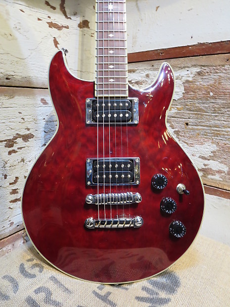 Ibanez double store cut guitar