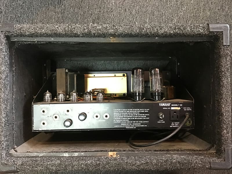 Yamaha T50C 2-Channel 50-Watt 1x12