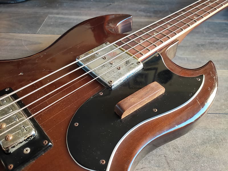 Vintage Japanese Lawsuit SG Bass : r/BassGuitar