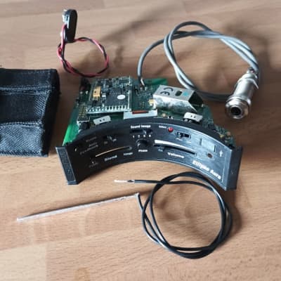 Fishman Ellipse Aura. Acoustic guitar pickup preamp image 3