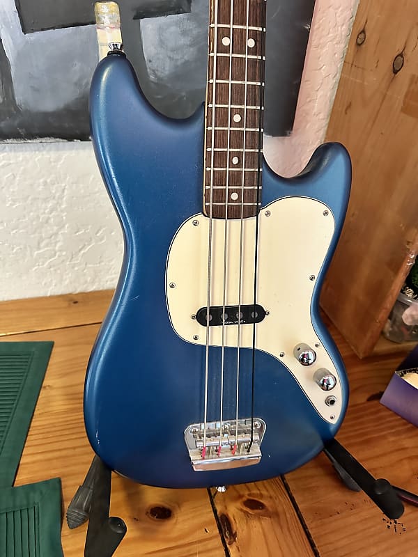 Fender Musicmaster Bass (Refinished) 1972 - 1981