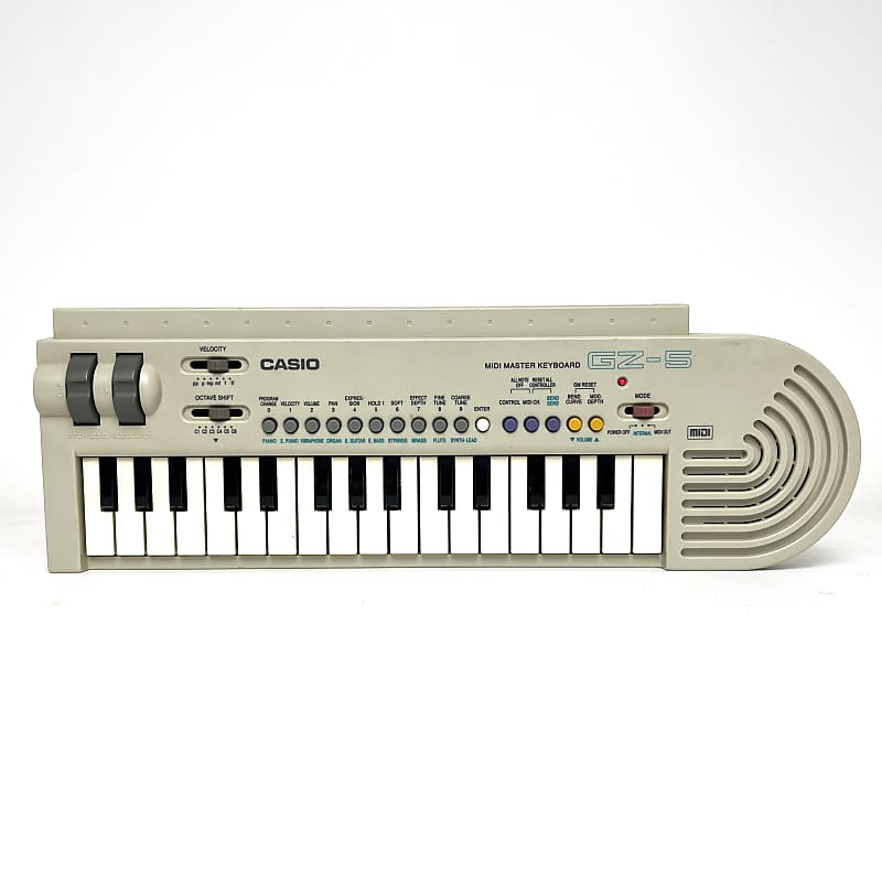 Casio GZ 5 beautiful internal sound Rare Mini Keyboard MIDI Master 1980s