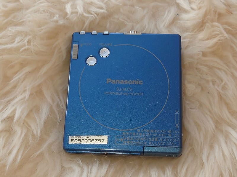 Panasonic SJ MJ75 Portable MD Player blue working with remote