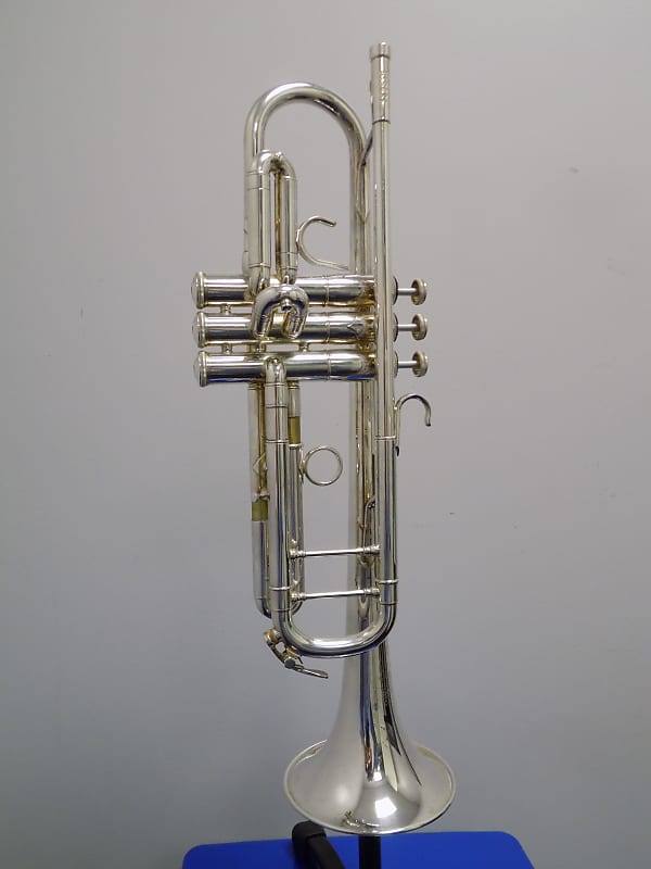 Eastman ETR824 Professional Trumpet w/ Case image 1