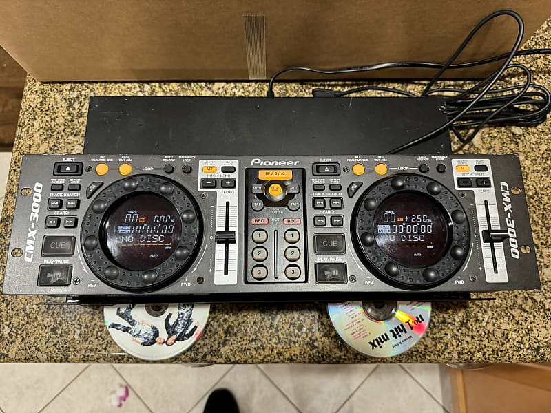 Pioneer CMX-3000 CDJ ラックマウントケース付き Pioneer CMX-3000 CDJ ラックマウントケース付き Shop Pioneer
