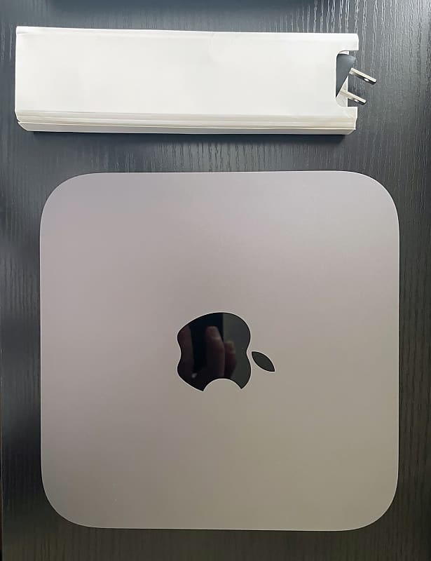 Apple Mac Mini 2018 i7 Apple Mac Mini 8GB RAM 500GB SSD