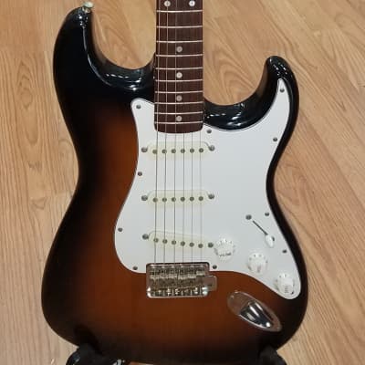 Fernandes RST-50 '64 The Revival Strat Early 80's Burgandy Mist