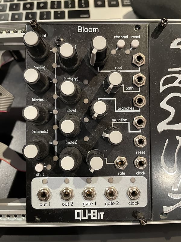Qu-Bit Electronix Bloom