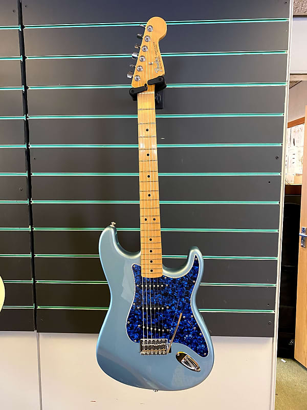 Fender FSR MOTO Stratocaster 2002 Blue Electric Guitar | Reverb