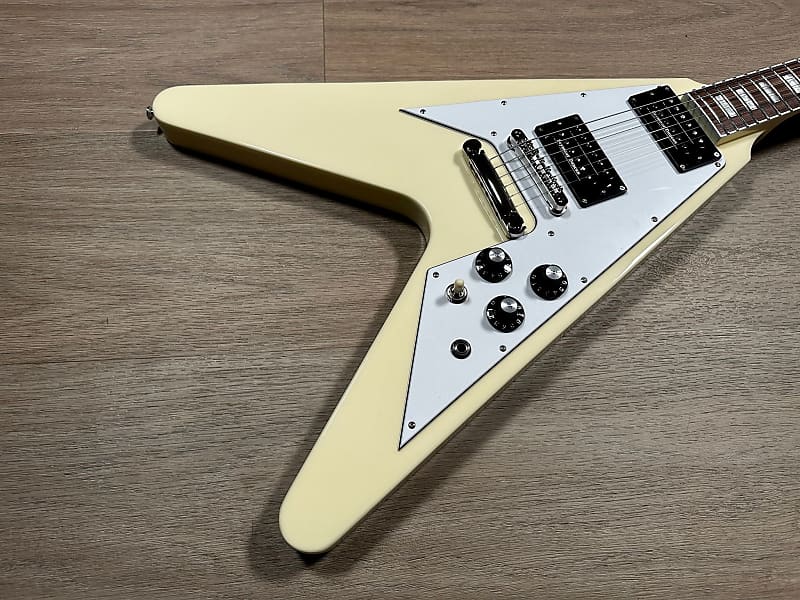 ESP Edwards Flying V FV-120D 2022 Vintage White 2022 Vintage White