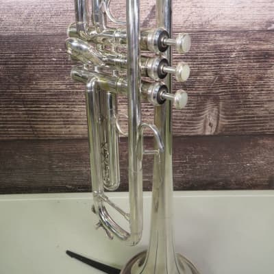 Bach Stradivarius Model 37  (180S37) Trumpet (Indianapolis, IN) image 3