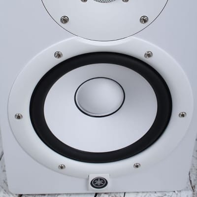 Yamaha HS7 Two Way Powered Studio Monitor PAIR OF TWO 95W Active Speakers White HS image 4