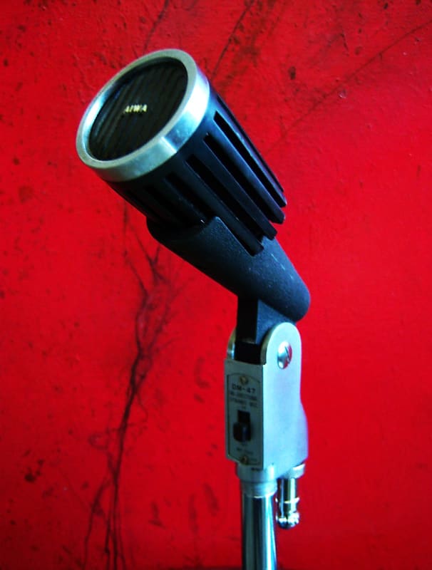 dynamicマイクDM-47 uni-directional MS-1 アイワ One Aiwa DM-47 dynamic microphone, High Z with cables and