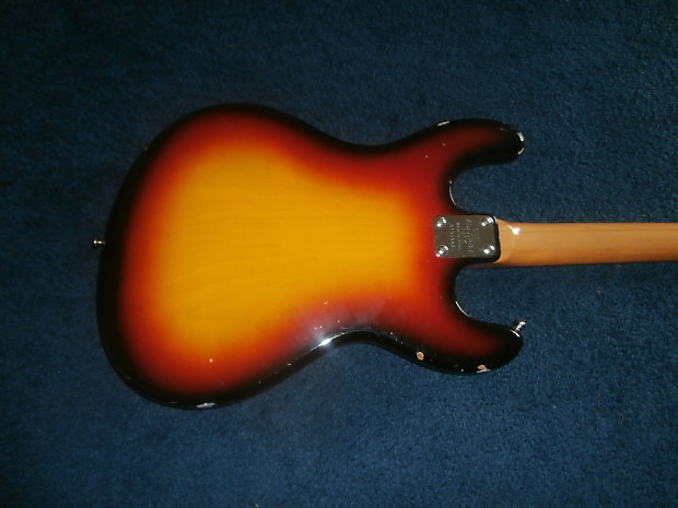 アリア　ベースギター　モデル1720 楽器】本日の入荷情報！☆激レアベース☆《Aria Diamond 1720