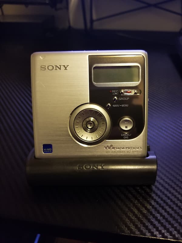 Sony HiMD Minidisc Recorder MZNH900 Silver Reverb