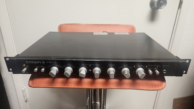 Crown PSL-2 Straight Line Stereo PreAmplifier PreAmp Pre Amplifier Amp PSL2  			