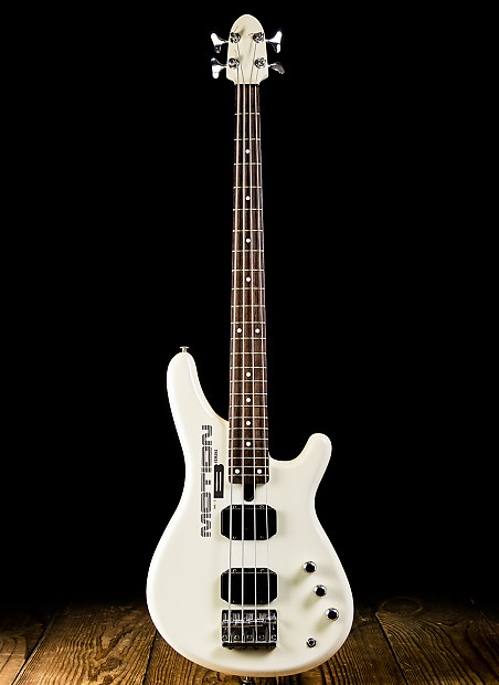 Yamaha MB-III Motion Bass White | Reverb