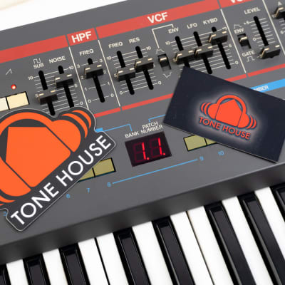 Roland Juno-106 (1984) – Serviced & Converted to 120V – Classic Analog Synth image 8