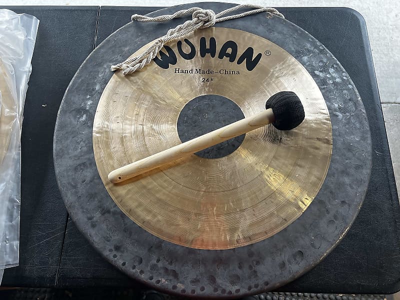 Wuhan 24" Chau Gong w/ Mallet - Natural image 1