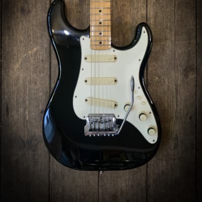 1983 / 1984 Fender Stratocaster Elite in Black finish and hard shell case for sale