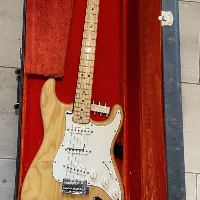 Fender Stratocaster 1973 Solid Ash Body Maple neck  all original parts and original owner selling image 5