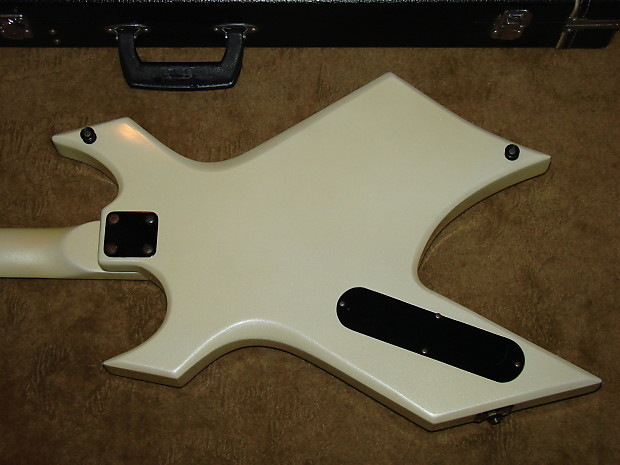 【大放出セール】 White 1980's warlock n.j. Rich B.C. electric in made guitar ギター