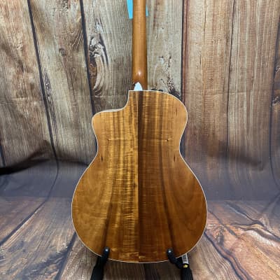 Taylor 214ce-K - Hawaiian Koa image 3