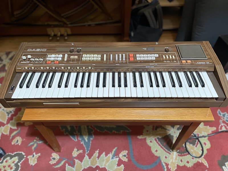 Casio CT-701 Casiotone 61-Key Synthesizer | Reverb