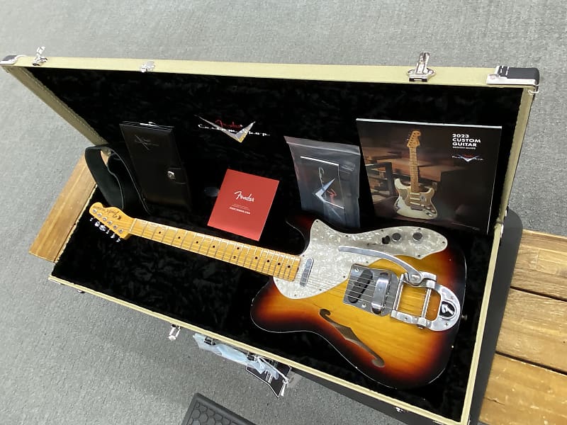 Fender Custom Shop 1968 Tele Thinline Journeyman Relic 2023 - 3-Color Sunburst image 1