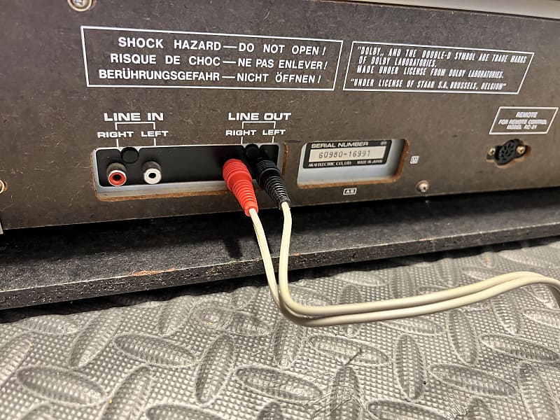 Akai CS-F33R vintage stereo cassette deck player with Wood