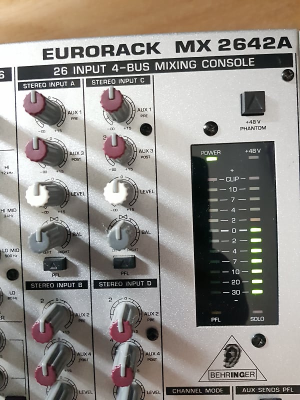 【BEHRINGER】 EURORACK MX2642A ミキサー Behringer Eurorack MX2642A Mixer - Evolution Music