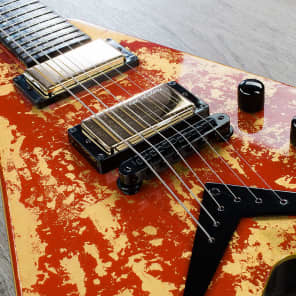 Dean Dave Mustaine VMNT Holy Grail with Chalice Red w/ Gold Leaf