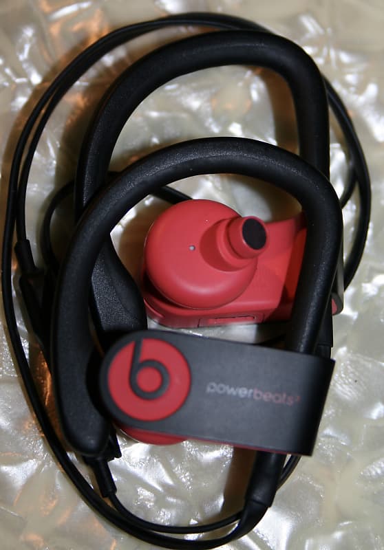 Powerbeats red and discount black