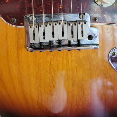 Fender American Standard Stratocaster with Rosewood Fretboard 1998 - 2000 - 3-Color Sunburst image 4