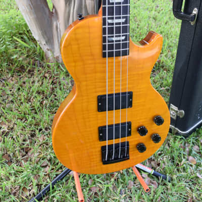 Gibson Les Paul Deluxe Plus Bass ,  LPB-2 ,  Hard case , Figured maple top, Great specimen image 21