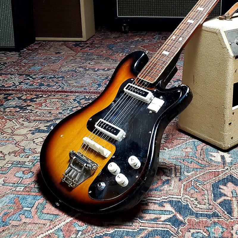 Kent "Las Vegas" Model 531 Guyatone 1964 Sunburst Reverb