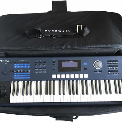 Gig Bag Soft Case / Backpack for Kurzweil 61-Note Keyboard image 4