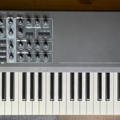 Access  Virus Ti2 61 Key Synthesizer with Flight Case