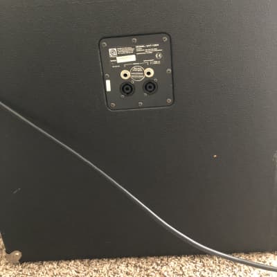 Ampeg 1x15 Bass Cabinet Closed Back image 2