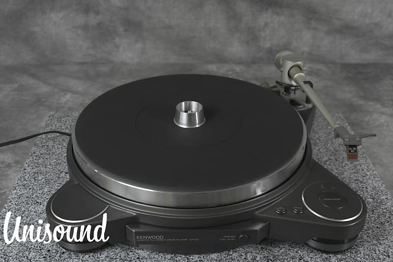 KENWOOD KP-07 Direct Drive Turntable in Very Good Condition.