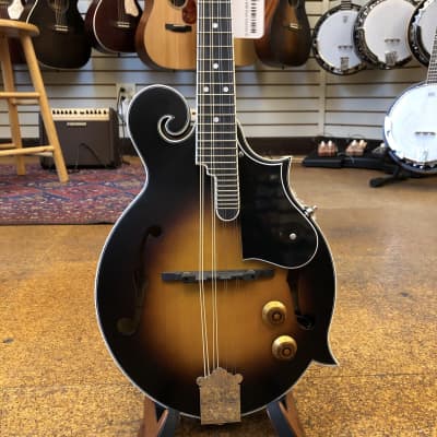 Washburn Americana M3E-PACK F-Style Acoustic-Electric Mandolin Pack Sunburst w/Padded Gig Bag for sale