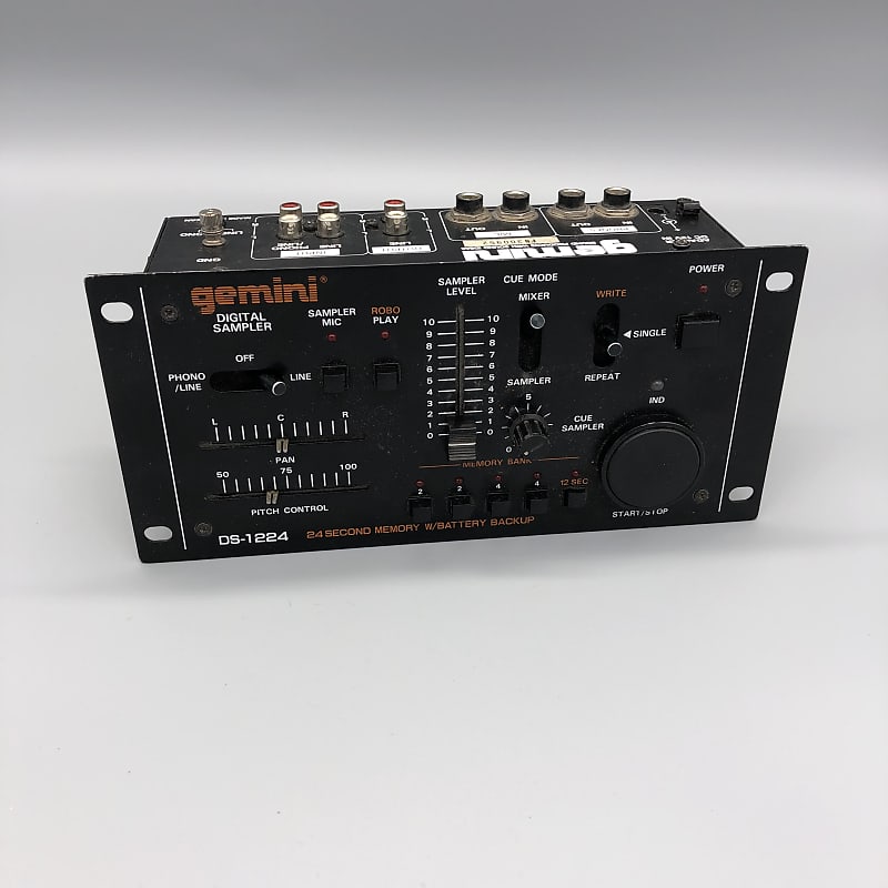 Gemini DS-1224 Digital Sampler (PARTS / NON-FUNCTIONING)