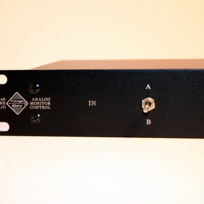 2-Way In - 3-Way Out XLR Studio Monitor Controller Minimal Style image 3