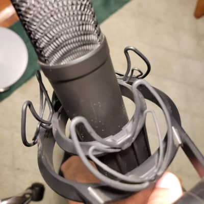 RODE NT-1 KIT w/ Shockmount and Pop Filter image 6
