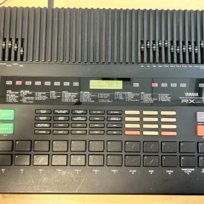 Yamaha RX5 drum machine as-is not-working powers-on